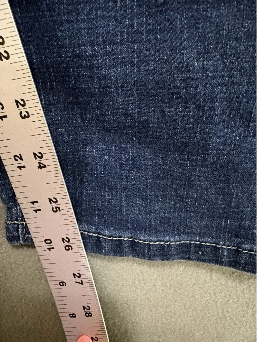 N/A jeans wear